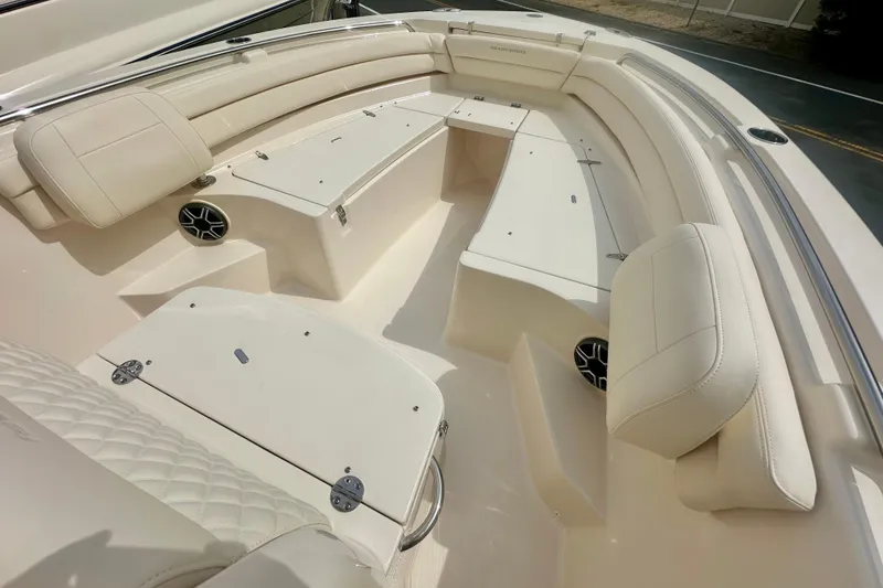 Slide: The Image of Grady-White Fisherman 236 2026 - 15