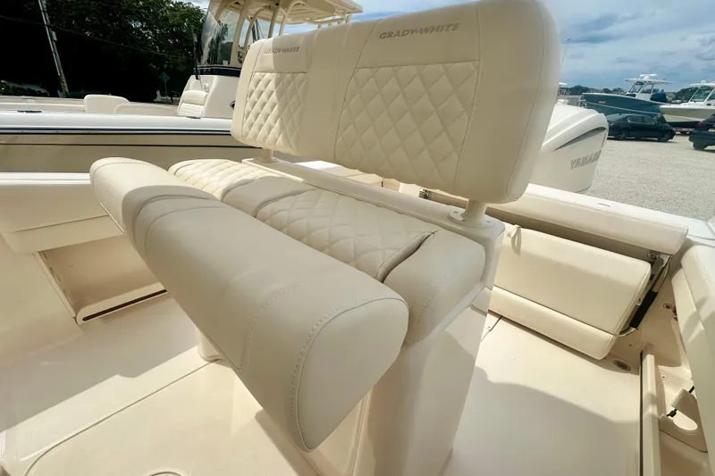 Slide: The Image of Grady-White Fisherman 236 2026 - 9