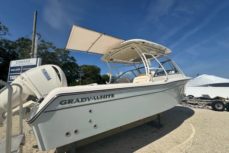 Slide: The Image of Grady-White Freedom 285 2026 - 33