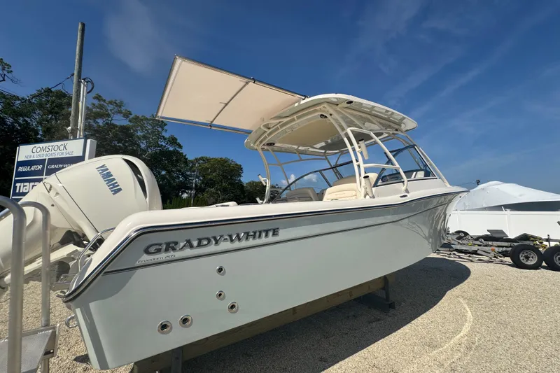 Slide: The Image of Grady-White Freedom 285 2026 - 34