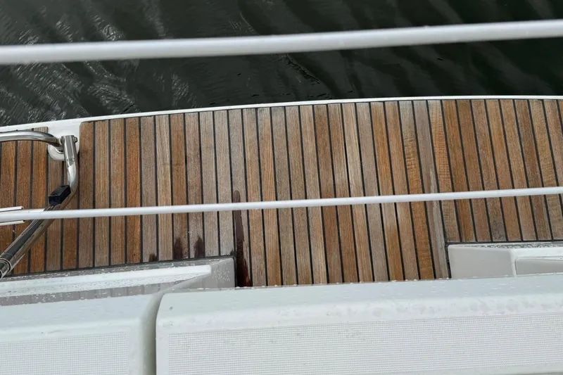 Slide: The Image of Beneteau Oceanis 37 2014 - 16