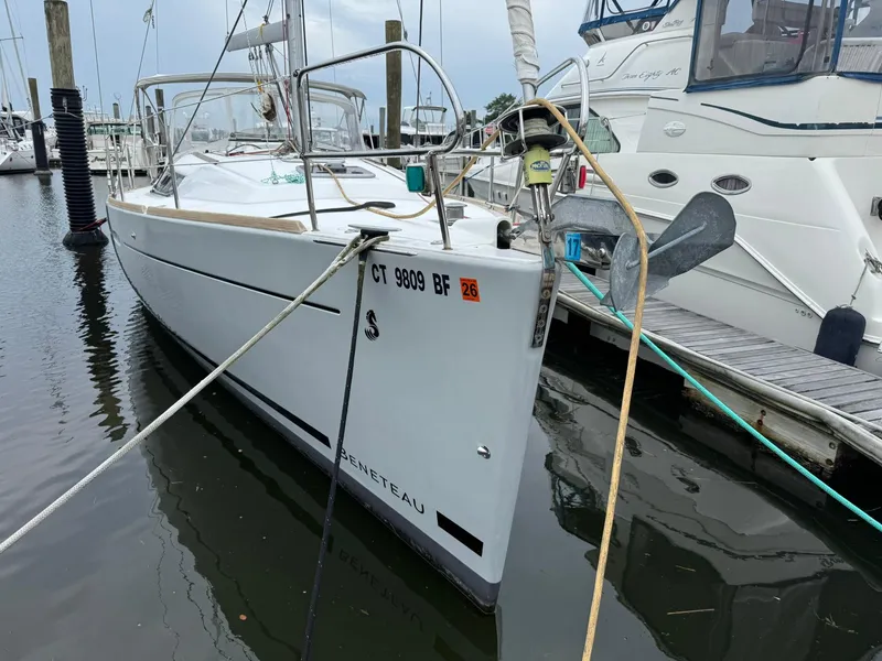 Slide: The Image of Beneteau Oceanis 37 2014 - 2