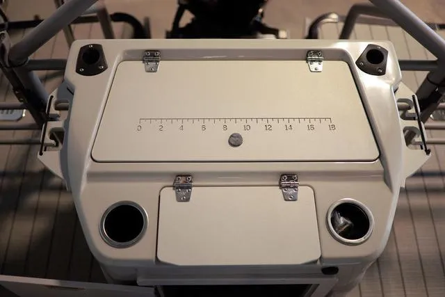 Slide: The Image of Starcraft CX Fish 21 FD 2025 - 31