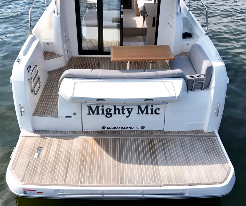 Slide: The Image of Prestige 420S 2024 - 13