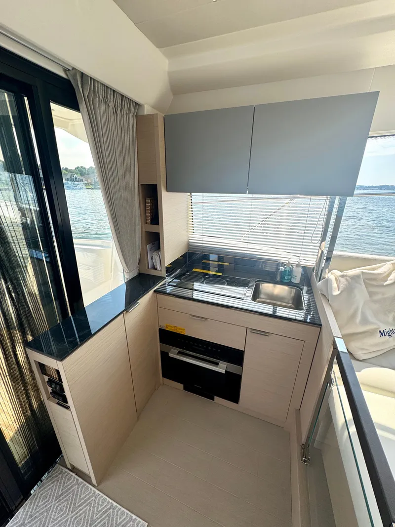 Slide: The Image of Salon Seating Area - Strb. Side - 29