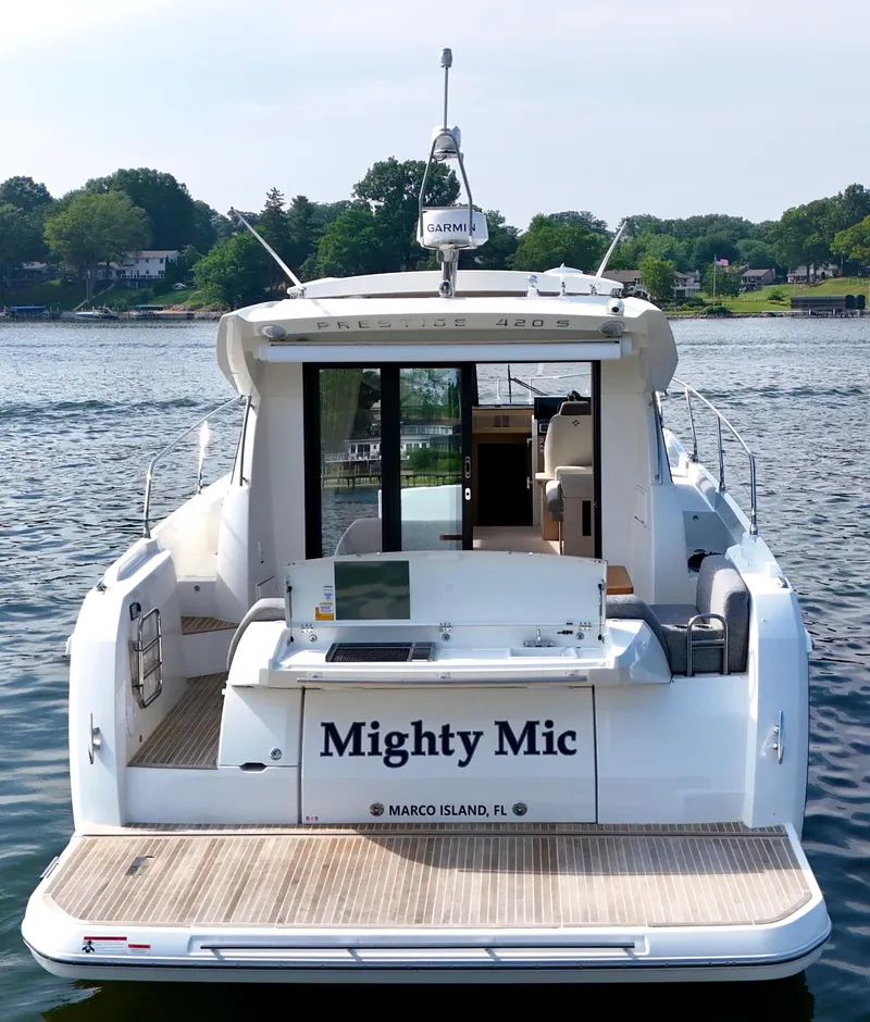 Slide: The Image of Prestige 420S 2024 - 70