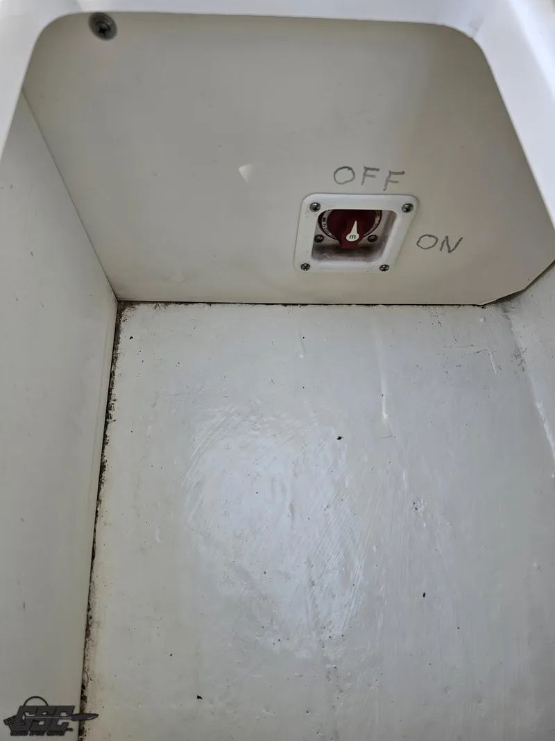 Slide: The Image of Chaparral 21 SSi 2022 - 117