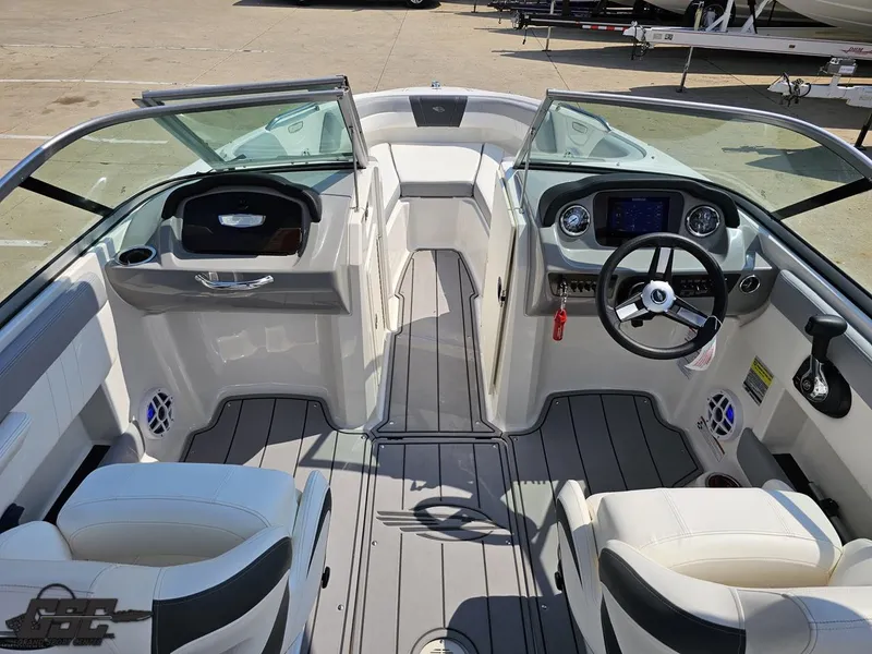 Slide: The Image of Chaparral 21 SSi 2022 - 54