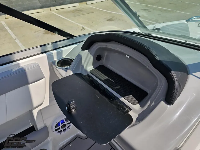 Slide: The Image of Chaparral 21 SSi 2022 - 66