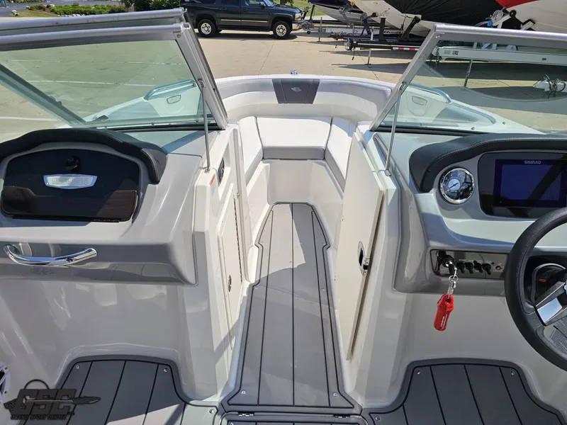 Slide: The Image of Chaparral 21 SSi 2022 - 68