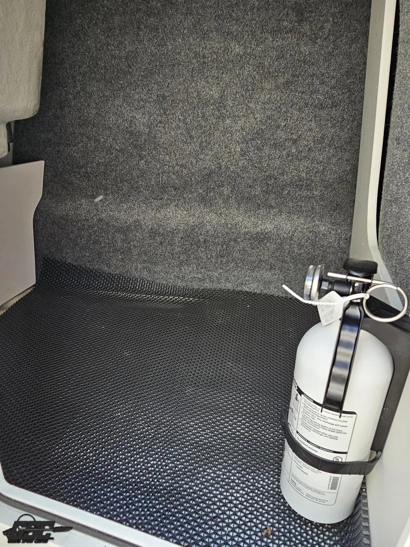 Slide: The Image of Chaparral 21 SSi 2022 - 83