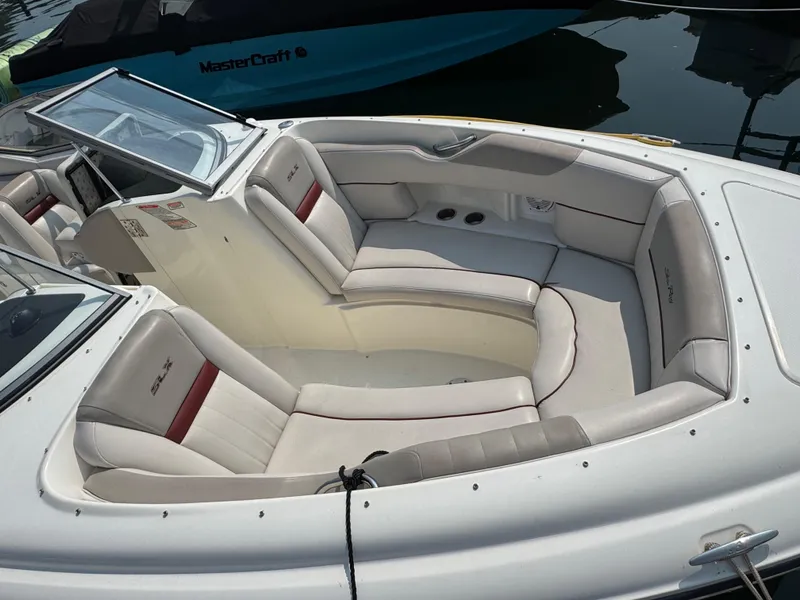 Slide: The Image of Sea Ray 270 SLX 2005 - 12