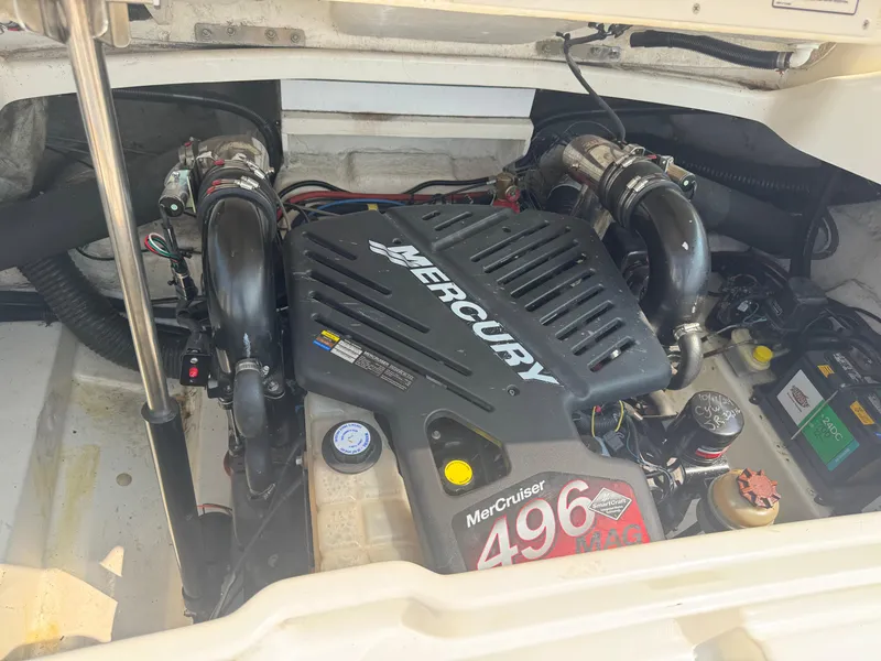 Slide: The Image of Sea Ray 270 SLX 2005 - 16