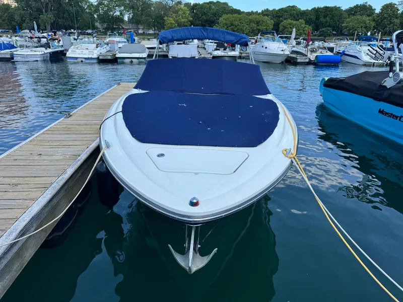 Slide: The Image of Sea Ray 270 SLX 2005 - 2