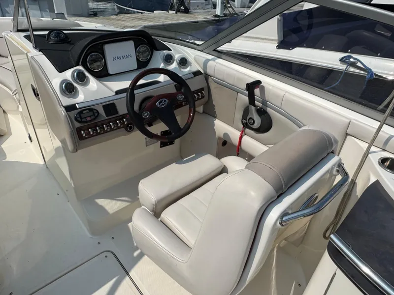 Slide: The Image of Sea Ray 270 SLX 2005 - 6