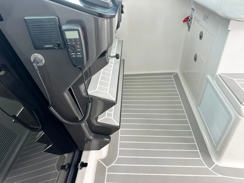 Slide: The Image of Tiara 43 LE 2023 - 63