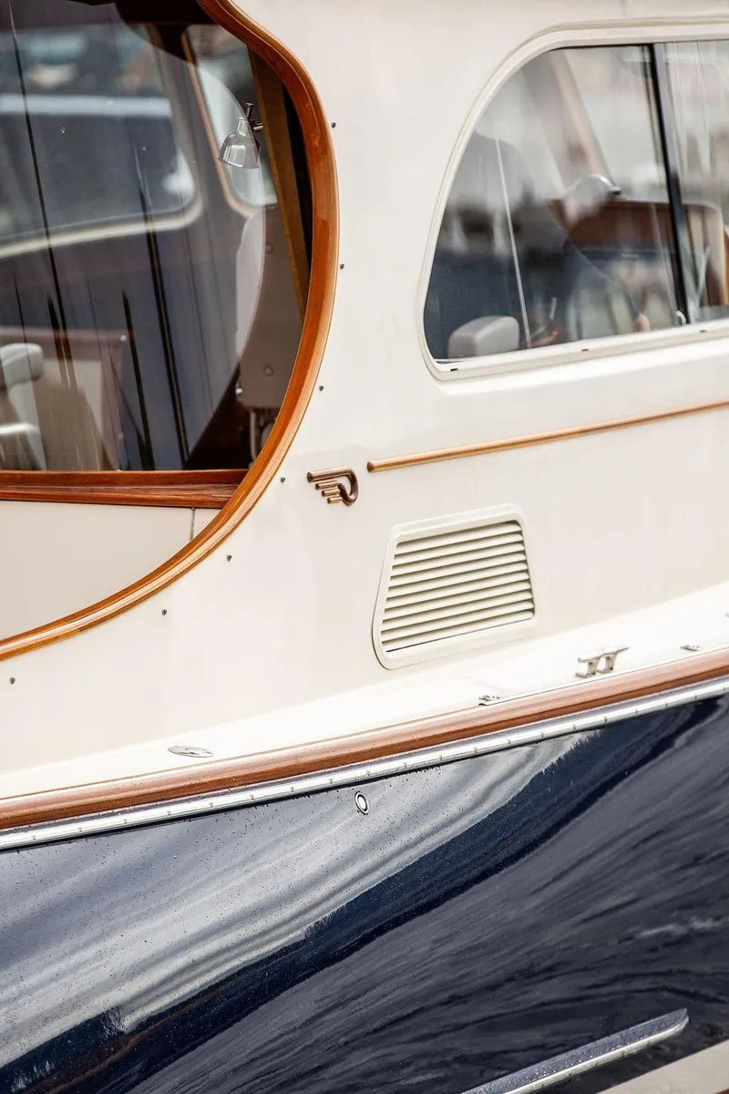 Slide: The Image of Hinckley Yachts Talaria 44 MY 2007 - 101