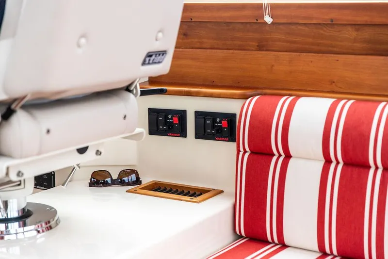 Slide: The Image of Hinckley Yachts Talaria 44 MY 2007 - 106