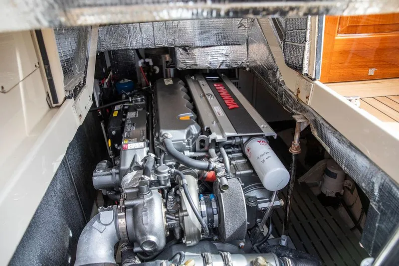 Slide: The Image of Hinckley Yachts Talaria 44 MY 2007 - 122