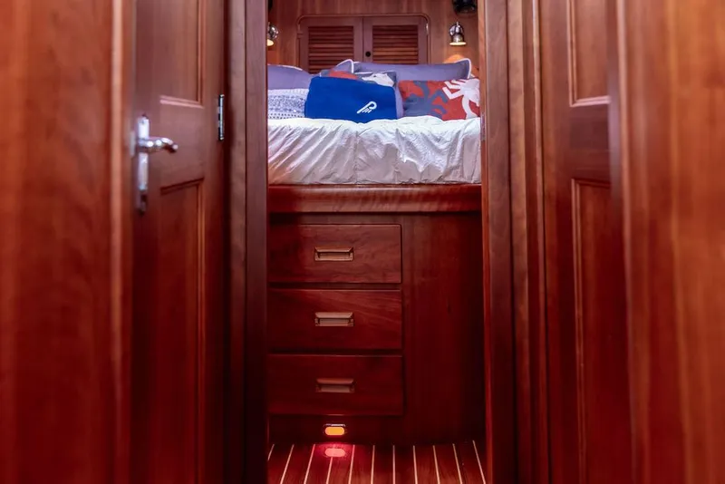 Slide: The Image of Hinckley Yachts Talaria 44 MY 2007 - 57