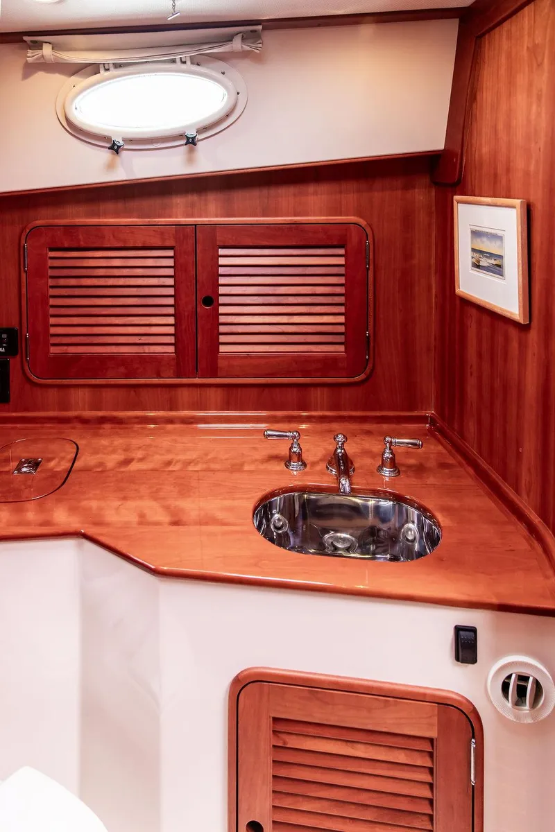 Slide: The Image of Hinckley Yachts Talaria 44 MY 2007 - 63