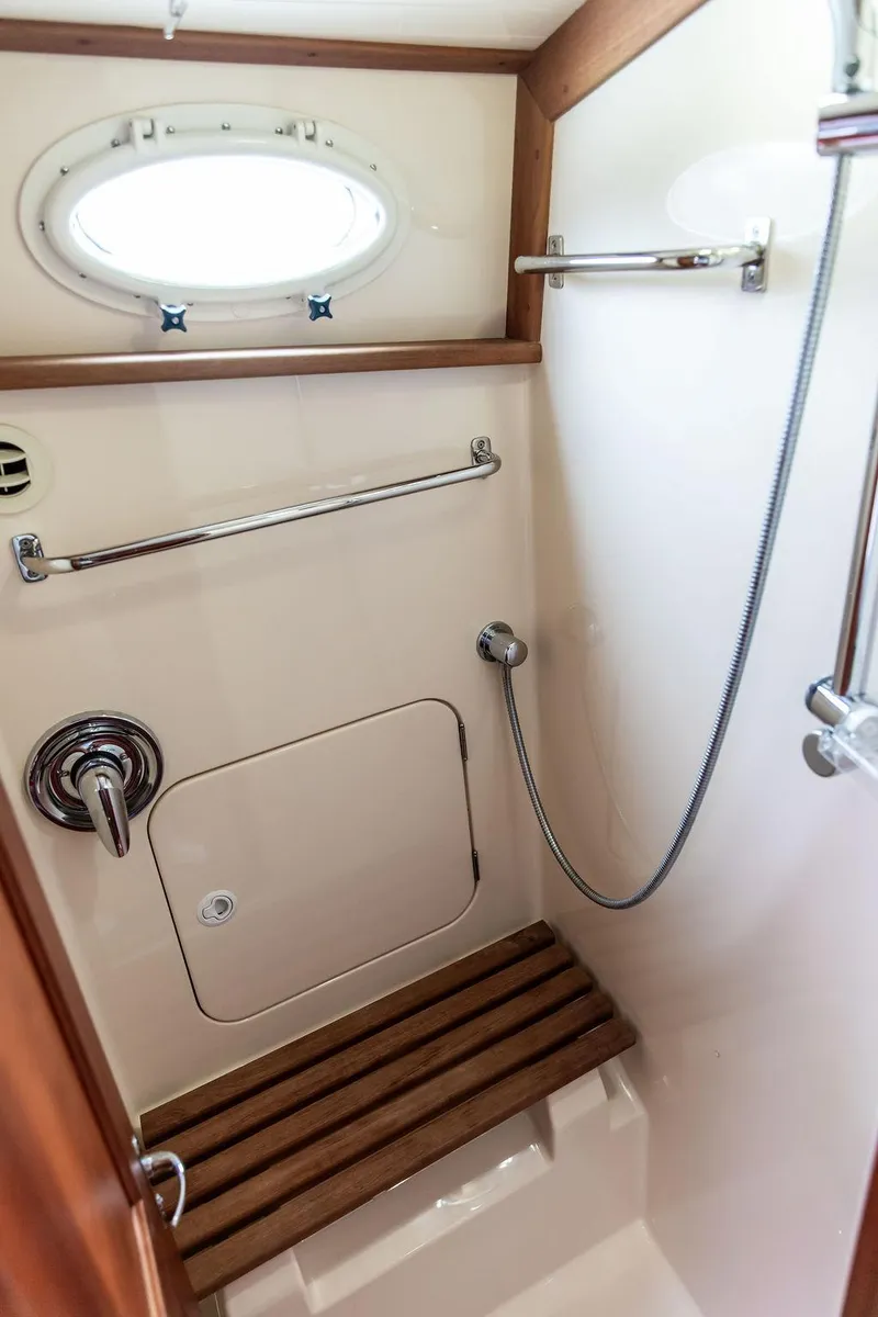 Slide: The Image of Hinckley Yachts Talaria 44 MY 2007 - 64