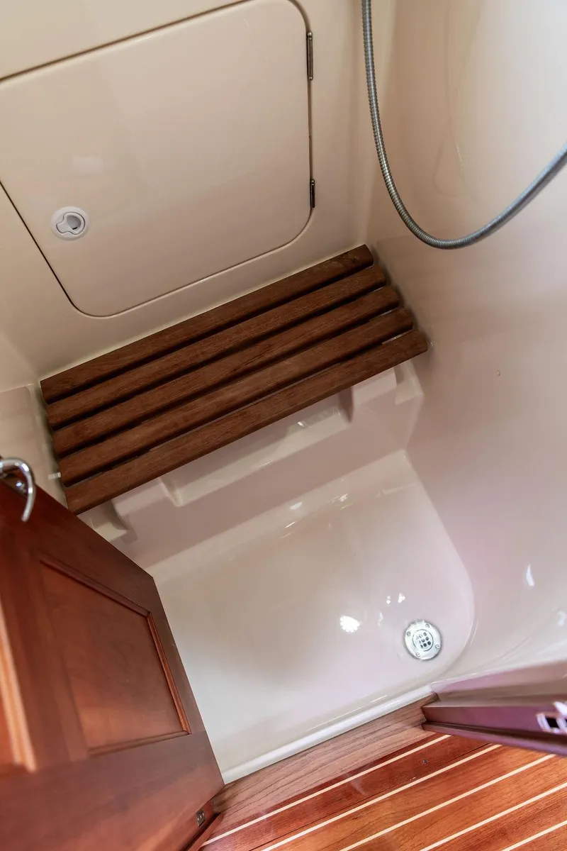 Slide: The Image of Hinckley Yachts Talaria 44 MY 2007 - 67