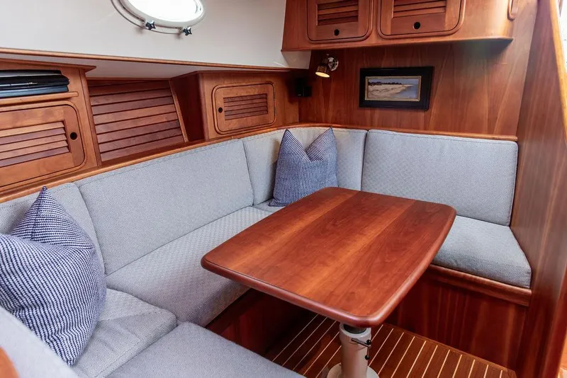 Slide: The Image of Hinckley Yachts Talaria 44 MY 2007 - 70