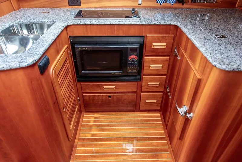 Slide: The Image of Hinckley Yachts Talaria 44 MY 2007 - 73