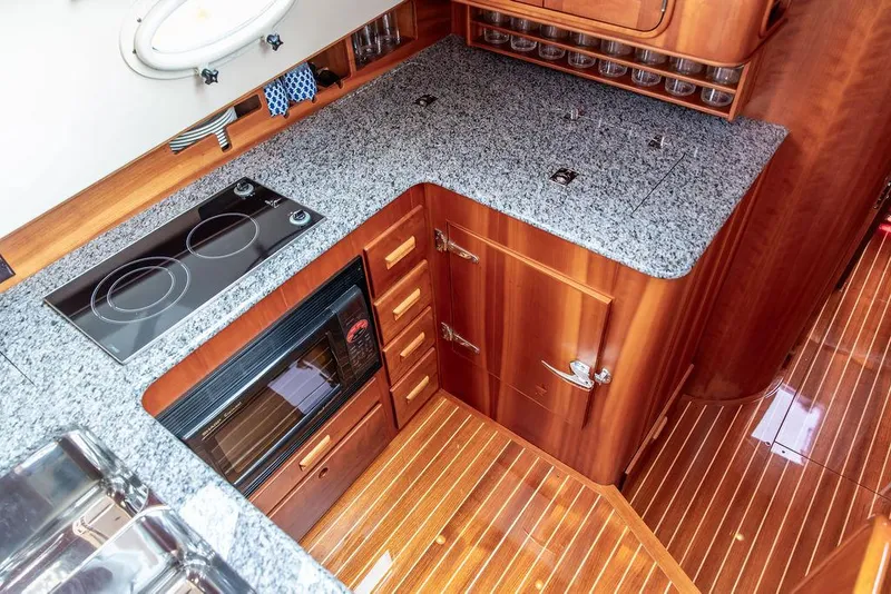 Slide: The Image of Hinckley Yachts Talaria 44 MY 2007 - 75