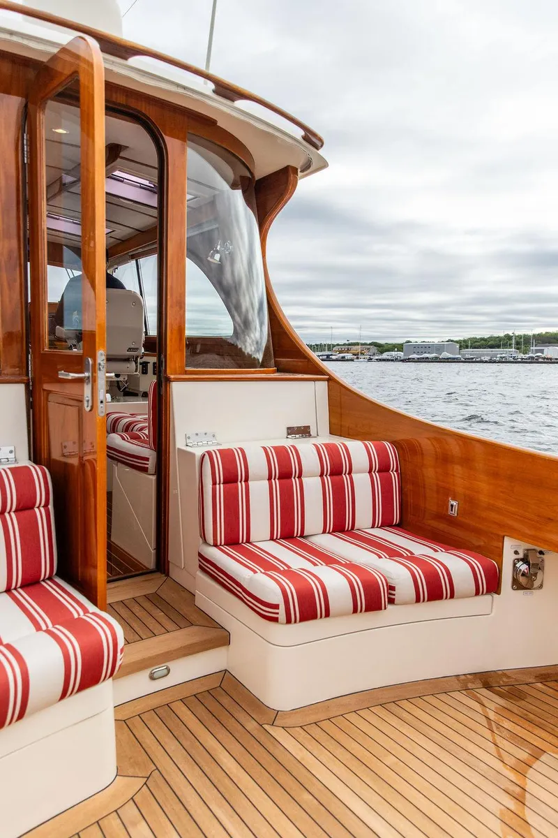 Slide: The Image of Hinckley Yachts Talaria 44 MY 2007 - 97