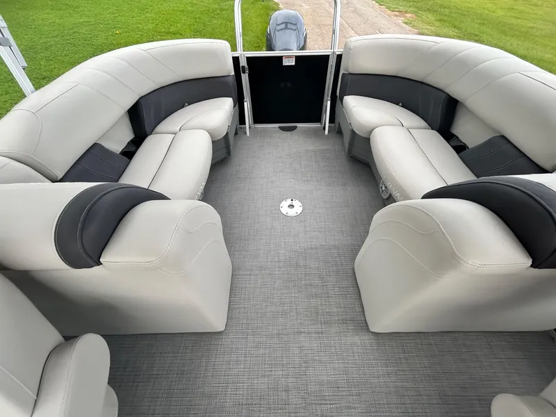 Slide: The Image of Sylvan 8522 Mirage LZ 2020 - 11