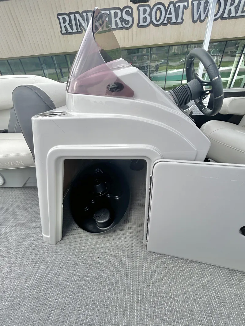 Slide: The Image of Sylvan 8522 Mirage LZ 2020 - 27