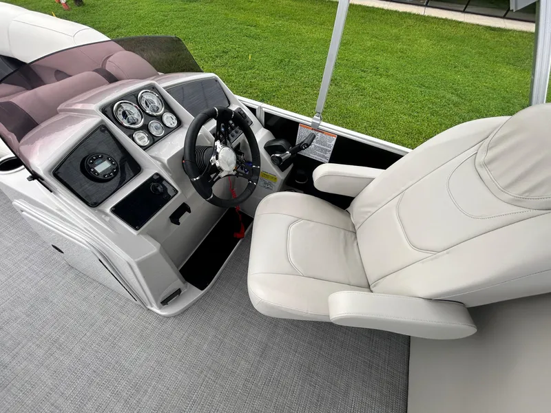 Slide: The Image of Sylvan 8522 Mirage LZ 2020 - 8