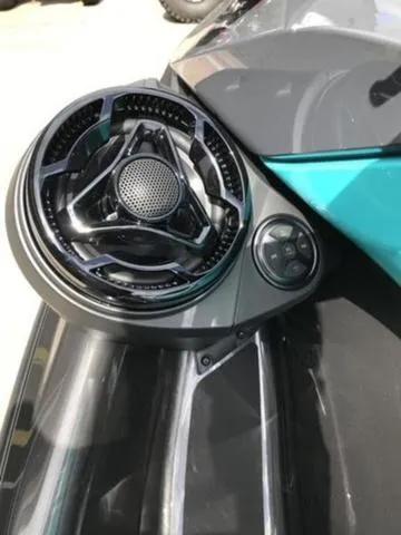 Slide: The Image of Sea-Doo GTR™ 230 BRP Premium Audio, iBR 2025 - 14