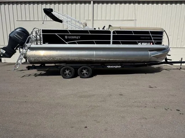 The Image of Godfrey Sw 2286 SFL TT 2023 - 1