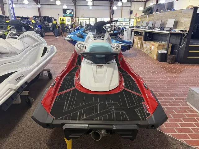 Slide: The Image of Yamaha VX Limited 2025 - 7