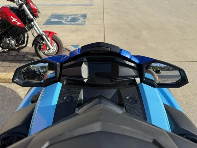 Slide: The Image of Yamaha VX 2025 - 16