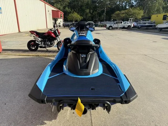 Slide: The Image of Yamaha VX 2025 - 9