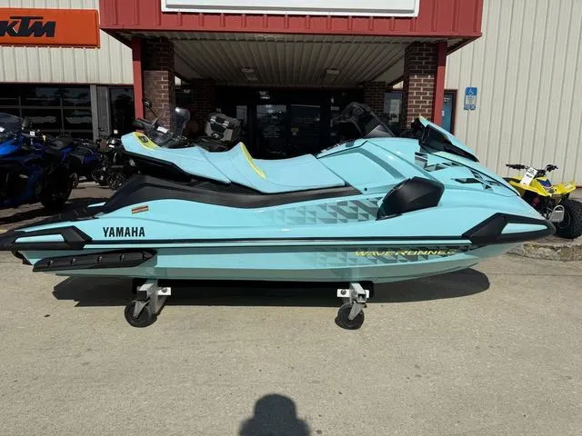 Slide: The Image of Yamaha VX Limited HO 2025 - 3