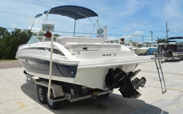 Slide: The Image of Sea Ray 240 Sundeck 2011 - 5