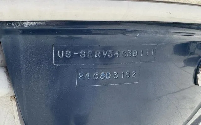 Slide: The Image of Sea Ray 240 Sundeck 2011 - 9