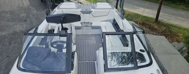 Slide: The Image of Nautique Super Air Nautique GS22 2021 - 6