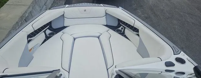 Slide: The Image of Nautique Super Air Nautique GS22 2021 - 7