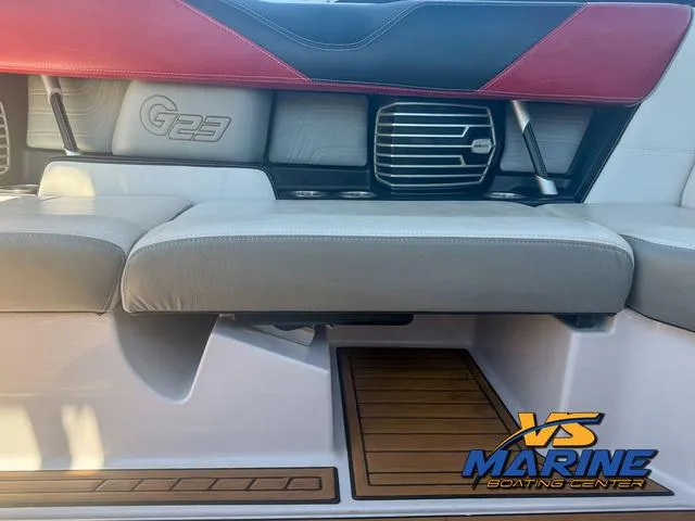 Slide: The Image of Nautique G23 2013 - 18