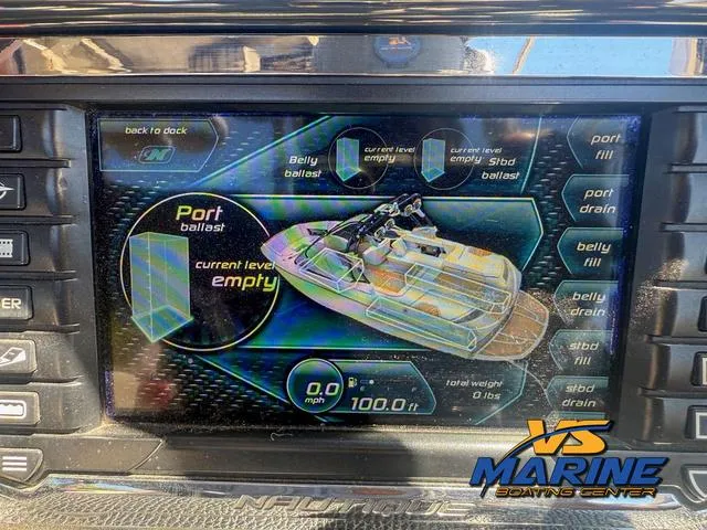 Slide: The Image of Nautique G23 2013 - 26