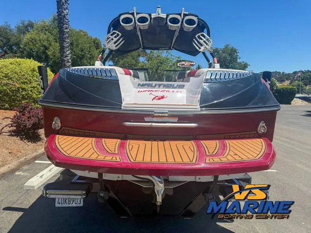 Slide: The Image of Nautique G23 2013 - 6