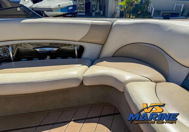 Slide: The Image of Malibu Wakesetter Lsv 247 2008 - 15