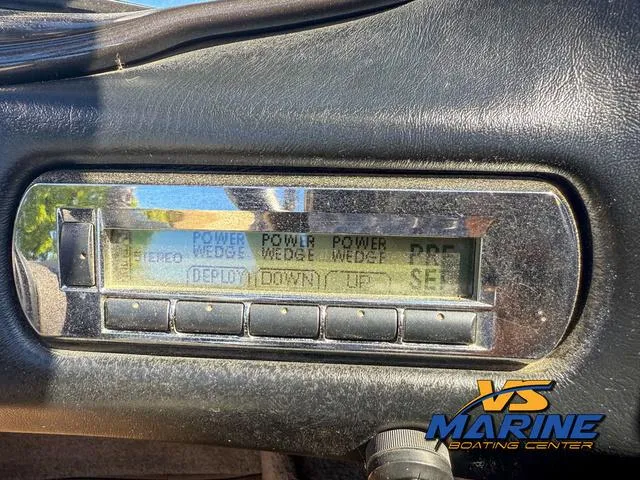 Slide: The Image of Malibu Wakesetter Lsv 247 2008 - 19