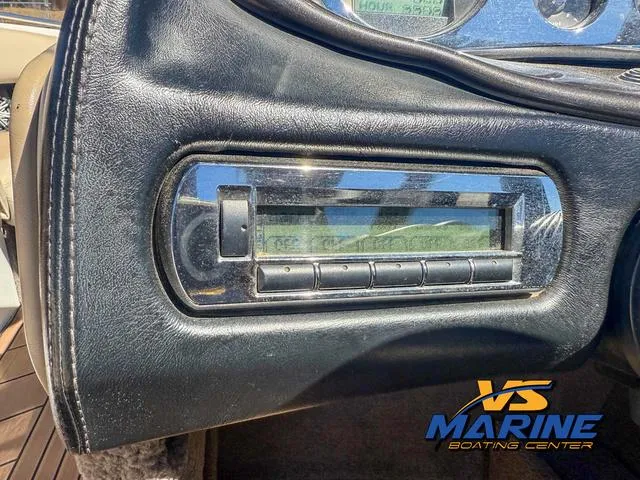 Slide: The Image of Malibu Wakesetter Lsv 247 2008 - 21